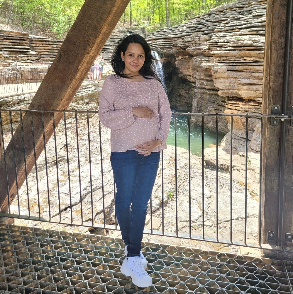 Meet your Posher, Nadia